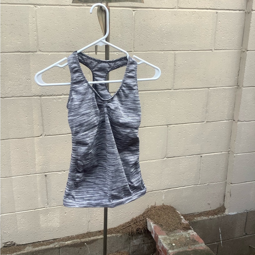 Built in bras athletic tank XS